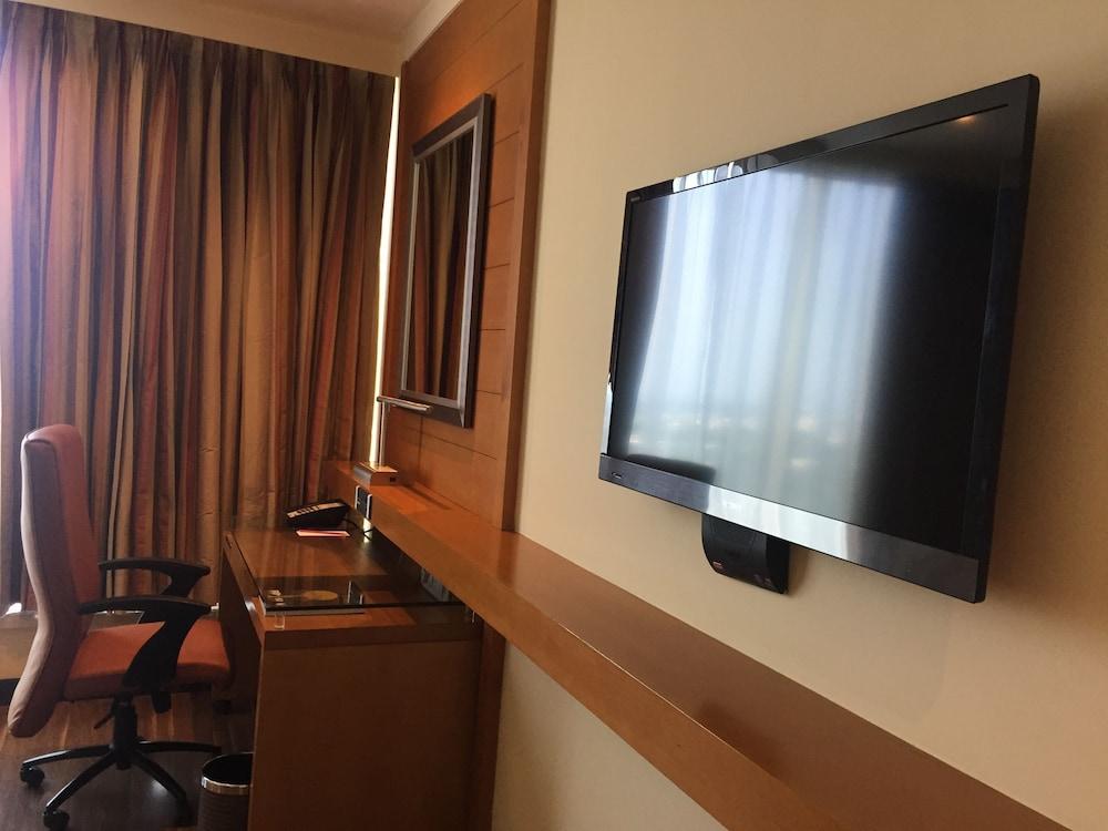 Vivanta 5*