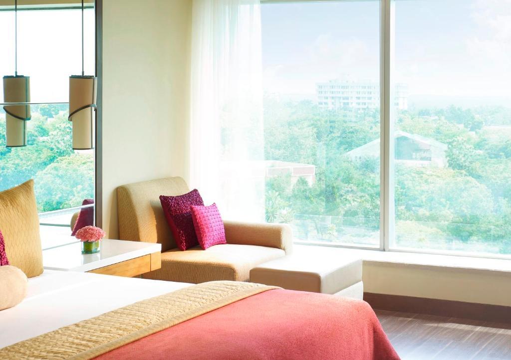 Vivanta होटल