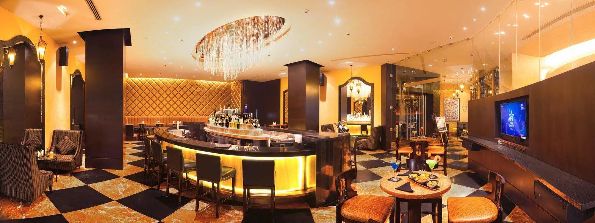 Vivanta 5*